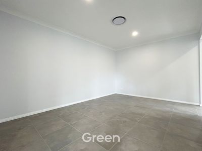 1 Cobham Avenue, Melrose Park