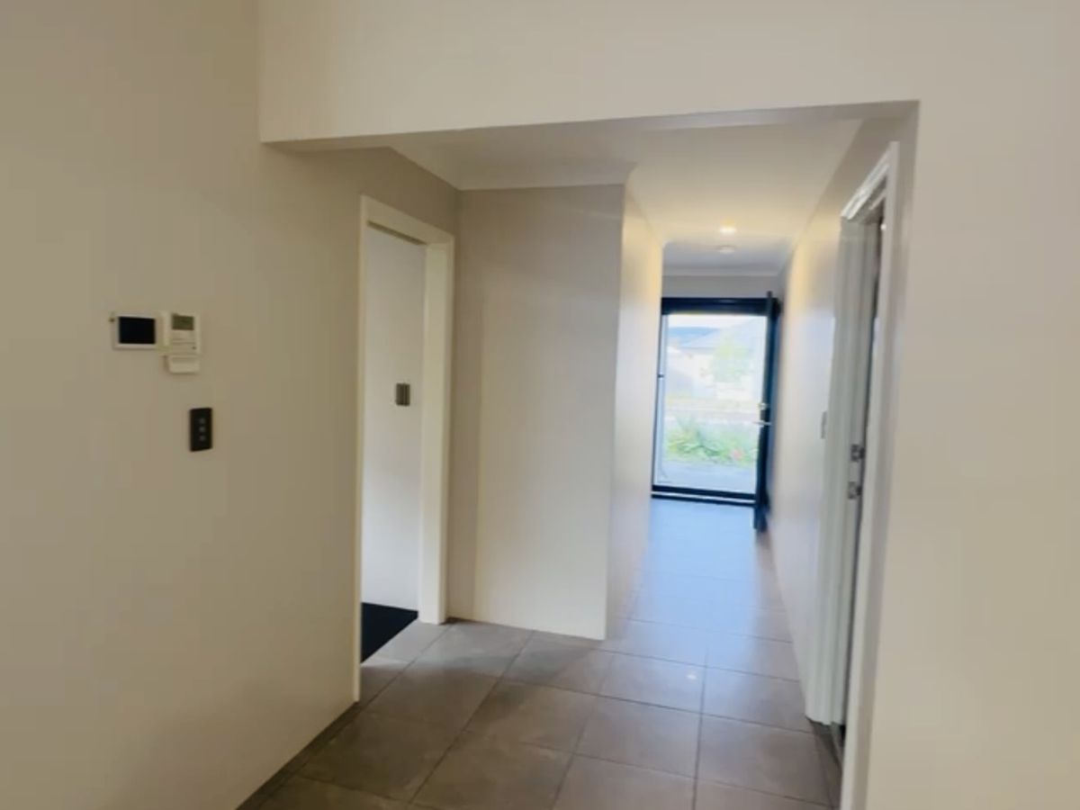 66 Lutea Loop, Hilbert