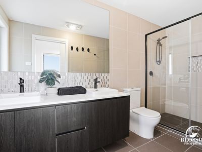 1  Feathertail Avenue, Marsden Park