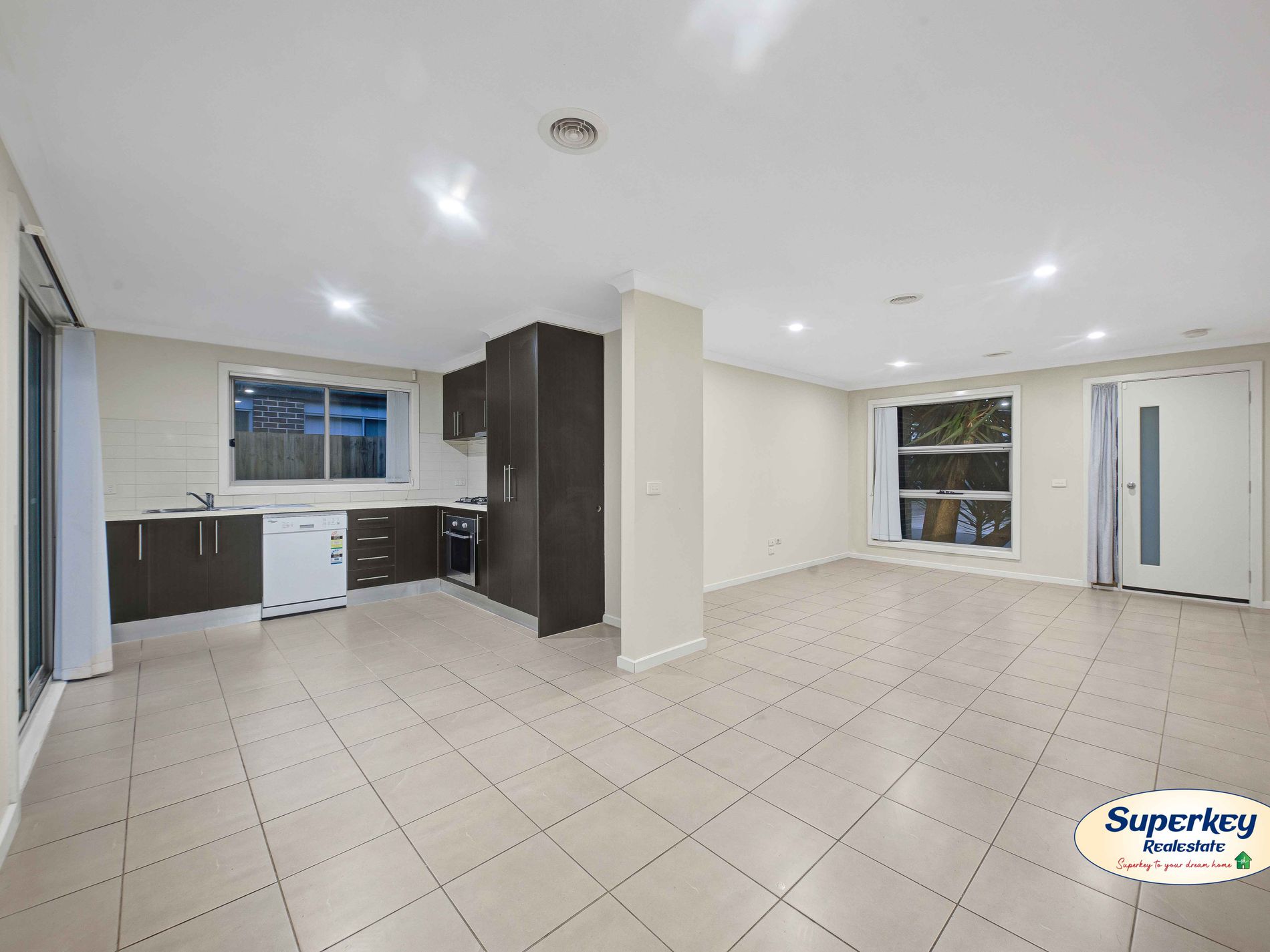 5 / 20 Roslyn Park Drive, Harkness