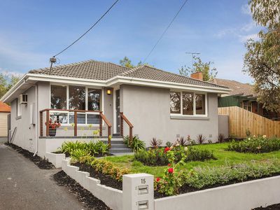 1 / 15 Kauri Court, Mitcham