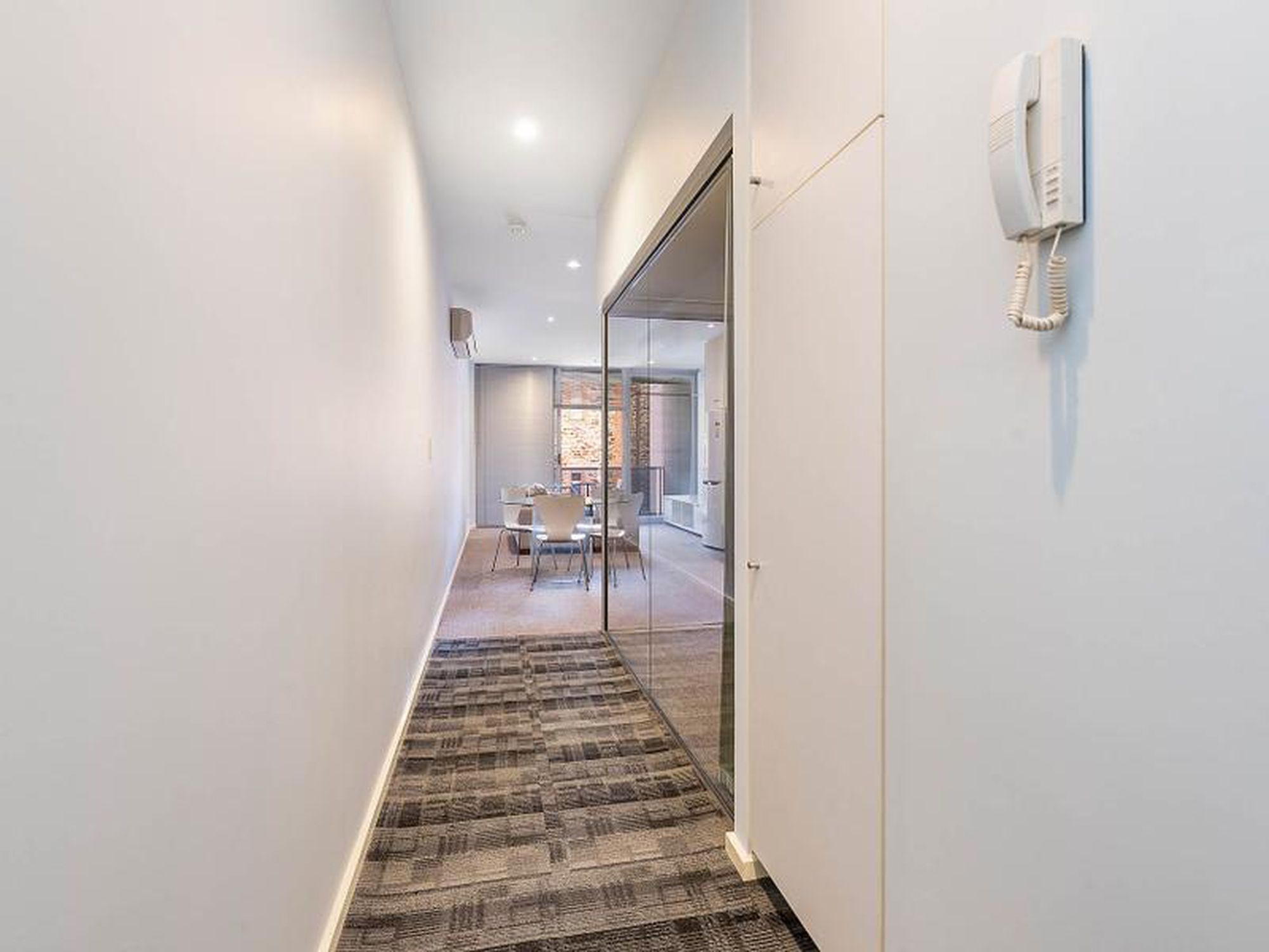 24 / 45 York Street, Adelaide