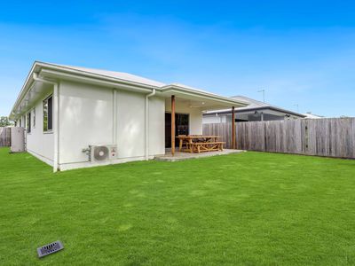 24/8 Miller Blvd, Lawnton