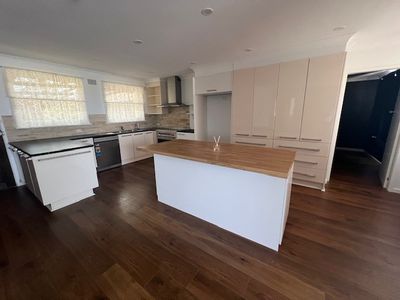 71 St Johns Road, Bradbury