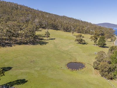 5326 Channel Highway, Gordon
