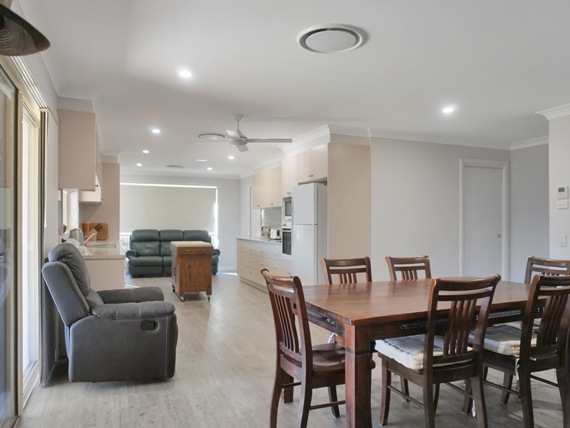 20 Lady Mary Drive, West Wyalong