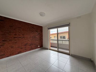 2 / 102 Synnot Street, Werribee