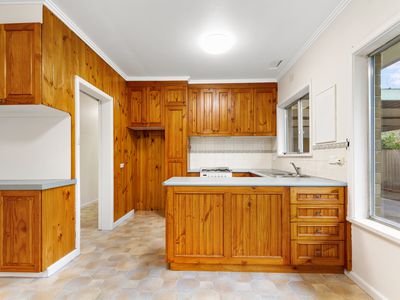 11 McGhee Street, Sale