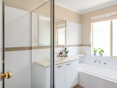 6 Wyllie Way, Hannans