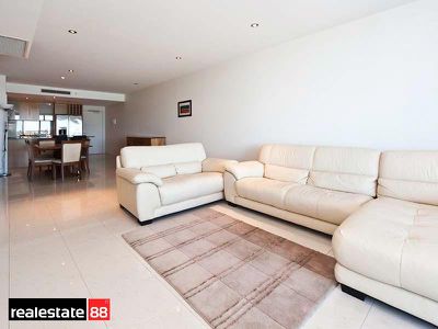 22 / 132 Terrace Road, Perth