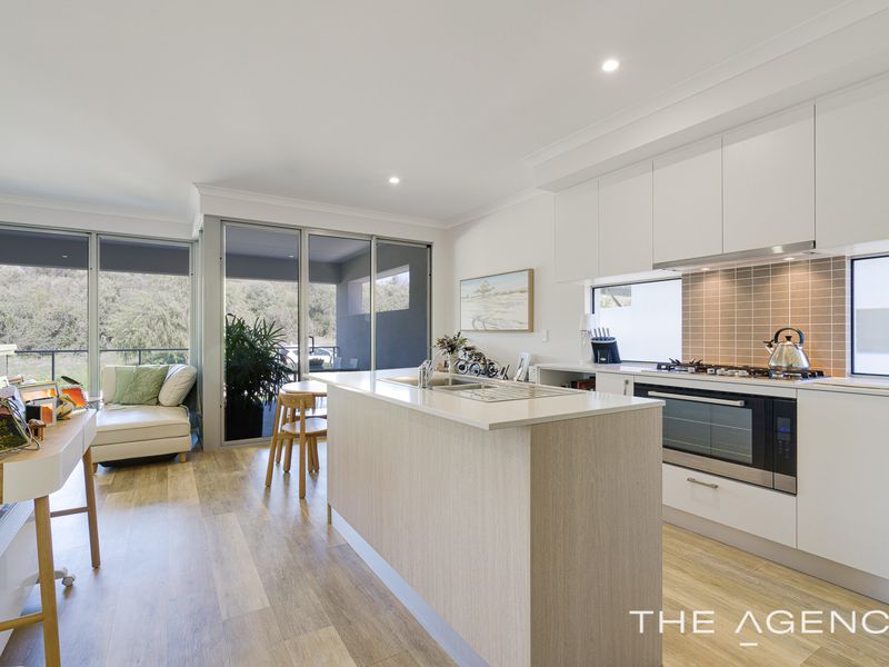 1 / 18 Whitton Street, Hamilton Hill