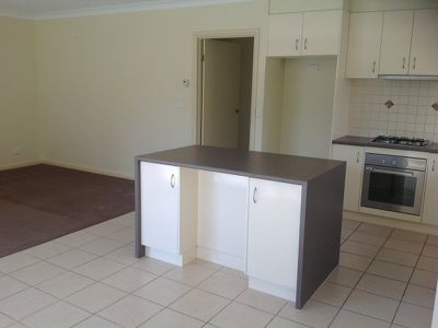 2 / 220 Mt Pleasant Road, Highton