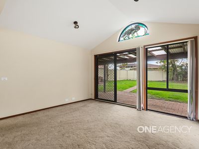 3 Hakea Place, Albion Park Rail