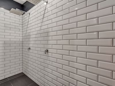 39 Victory Parade, Yanchep