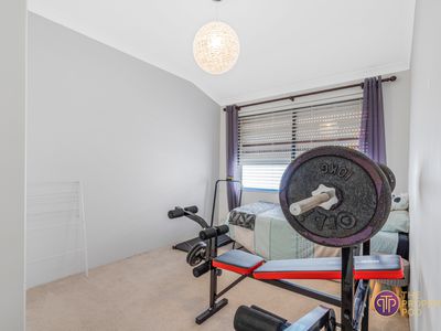 13 Teakwood Loop, Thornlie