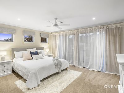 62 Crest Ridge Parade, Brookwater