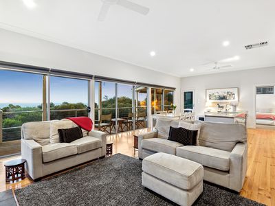 17 Stacey Drive, Carrickalinga