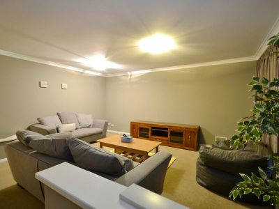 16A Majestic Court, Thornlie