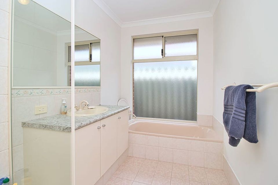 5 Ashland Crescent , Port Kennedy