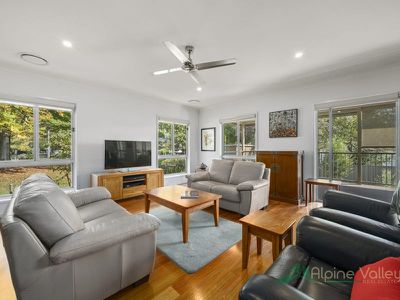 1 Kiewa Crescent, Mount Beauty