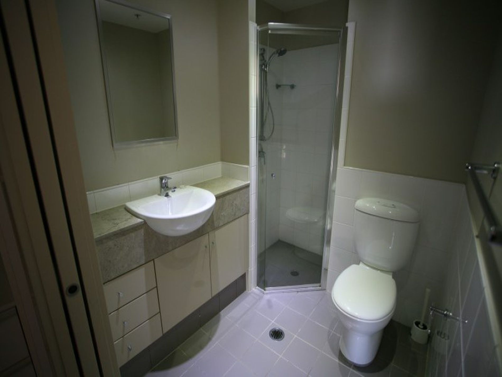 2704 / 77-81 Berry Street, North Sydney