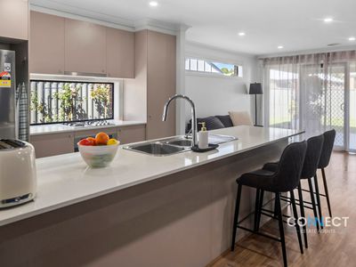 25 Macpherson Circuit, Cranbourne East