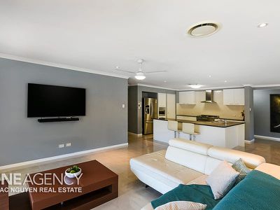 12 Trinity Close, Forest Lake