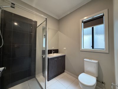 14A Tableland Road, Tarneit