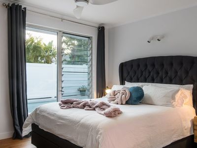 10 Amarina Avenue, Mooloolaba