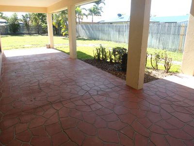 33 Jenkinson Drive, Annandale