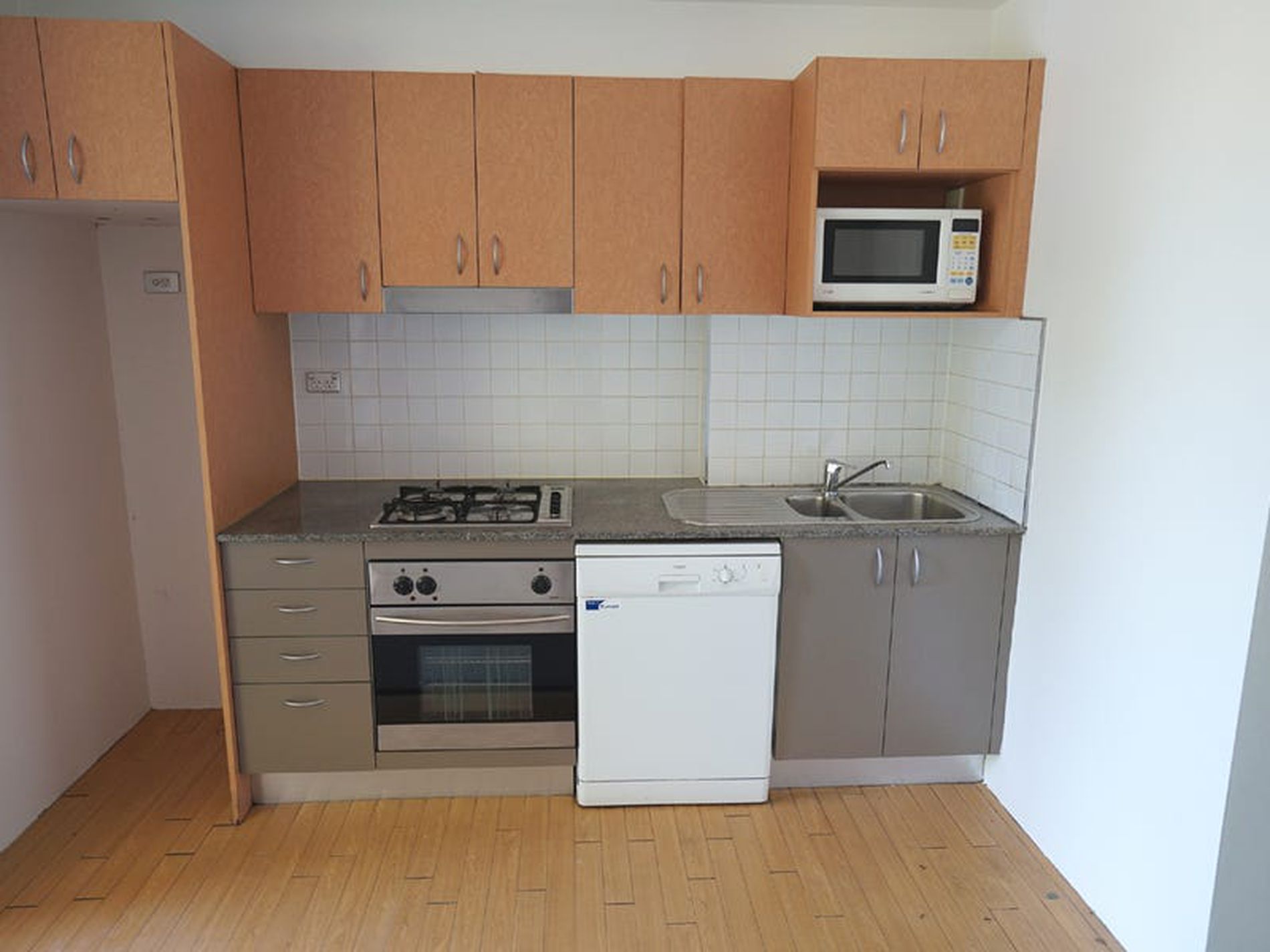 705 / 242 Elizabeth Street, Surry Hills