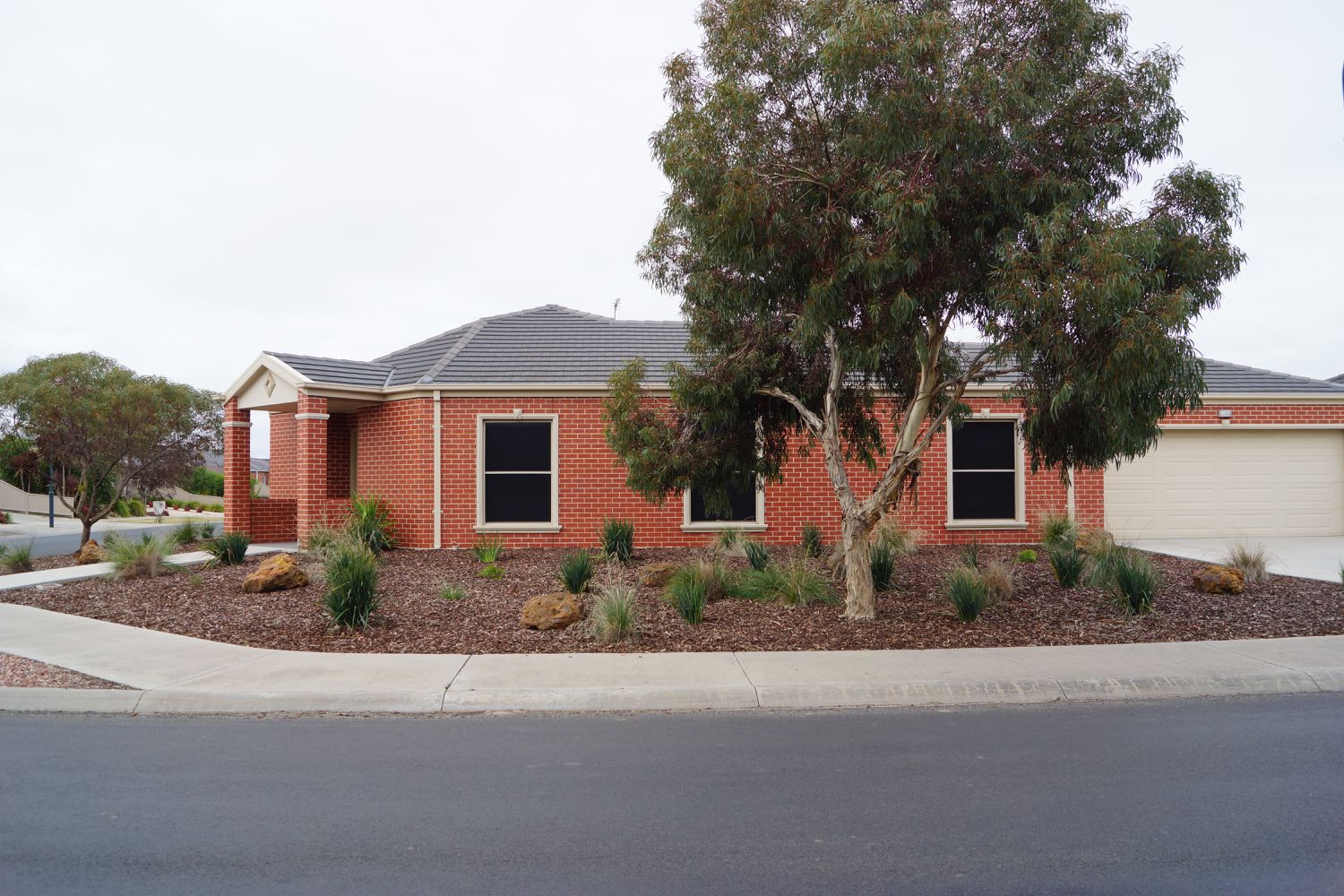 4 Sanderson Street, Horsham
