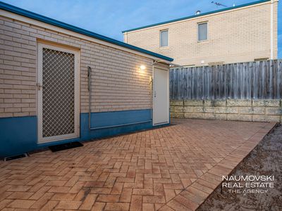 2 / 9 Burwood Road, Balcatta