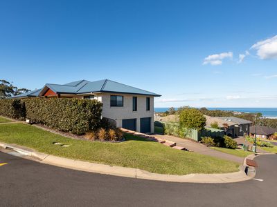 2 Curlew Close, Merimbula