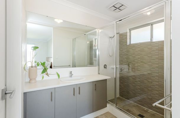 18 Yandal Way, Golden Bay