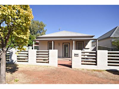 43 Sterling Street, Dubbo