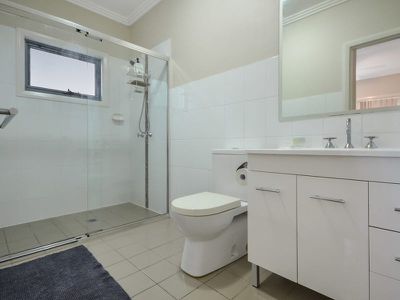 27 / 183 Michael Street, Jesmond