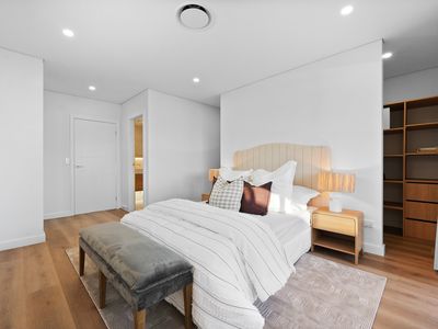 21 Lord Street, Cabramatta West