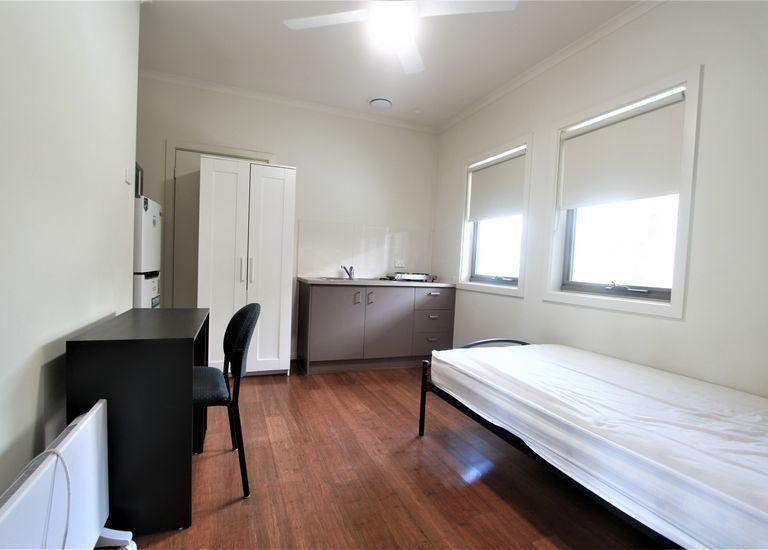 2 / 108 (Room 1) Wellington Road, Clayton