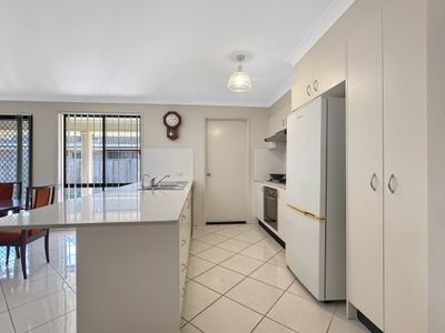 17 Broughton  Cct, Tanilba Bay