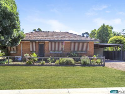 12 Redleaf Close, Heathcote