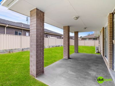 20 Primrose Drive, Hamlyn Terrace