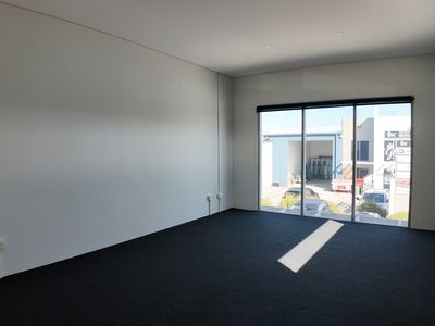 18 / 75 Waterway Drive, Coomera