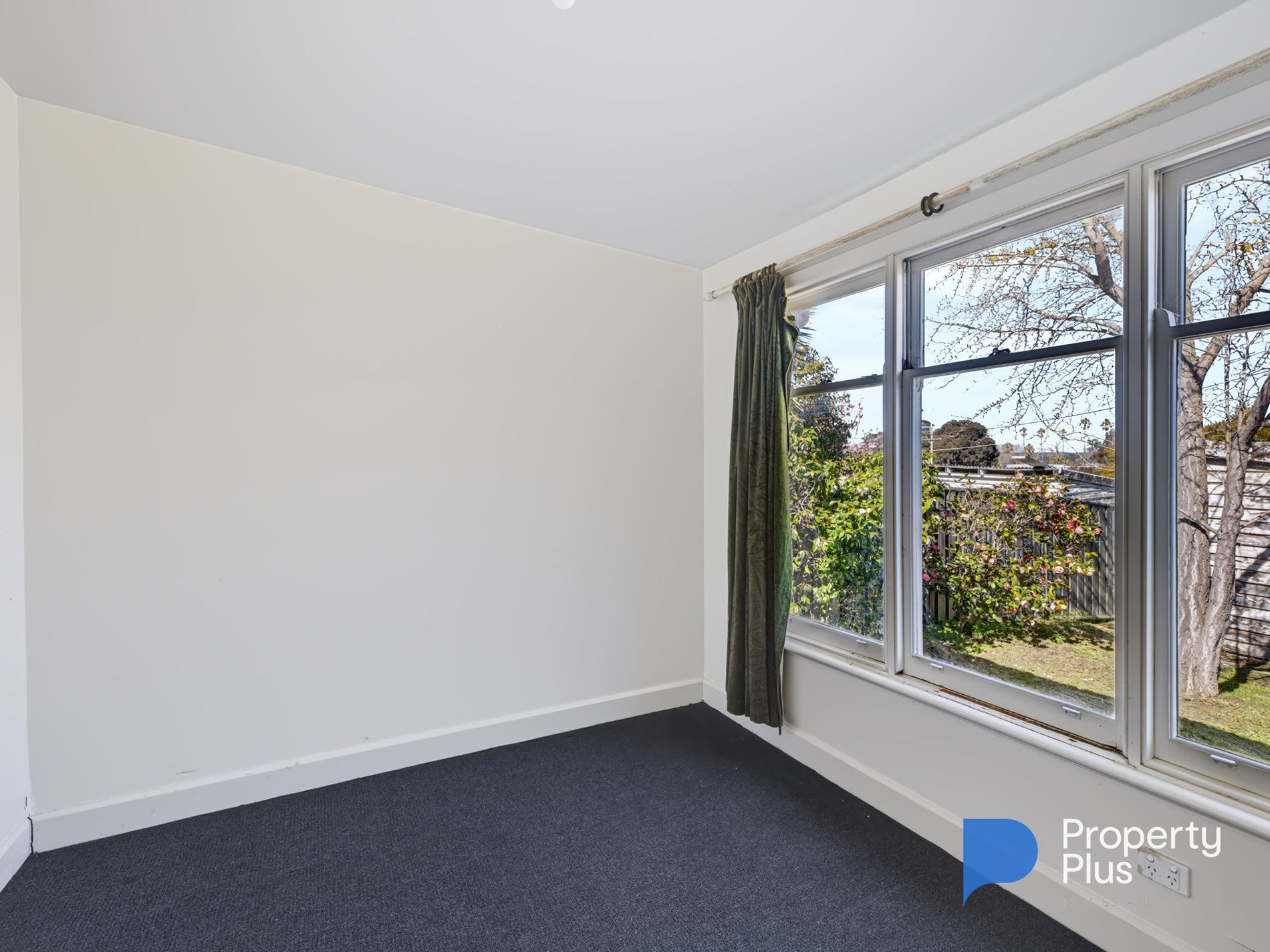 3 Curnow Street , Golden Square