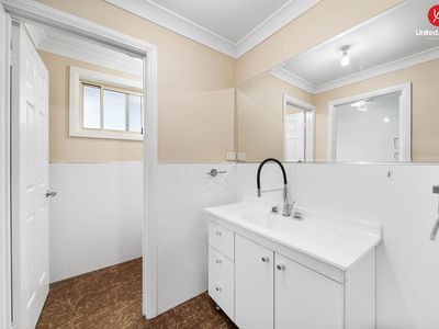 12 Earl Place, Cecil Hills