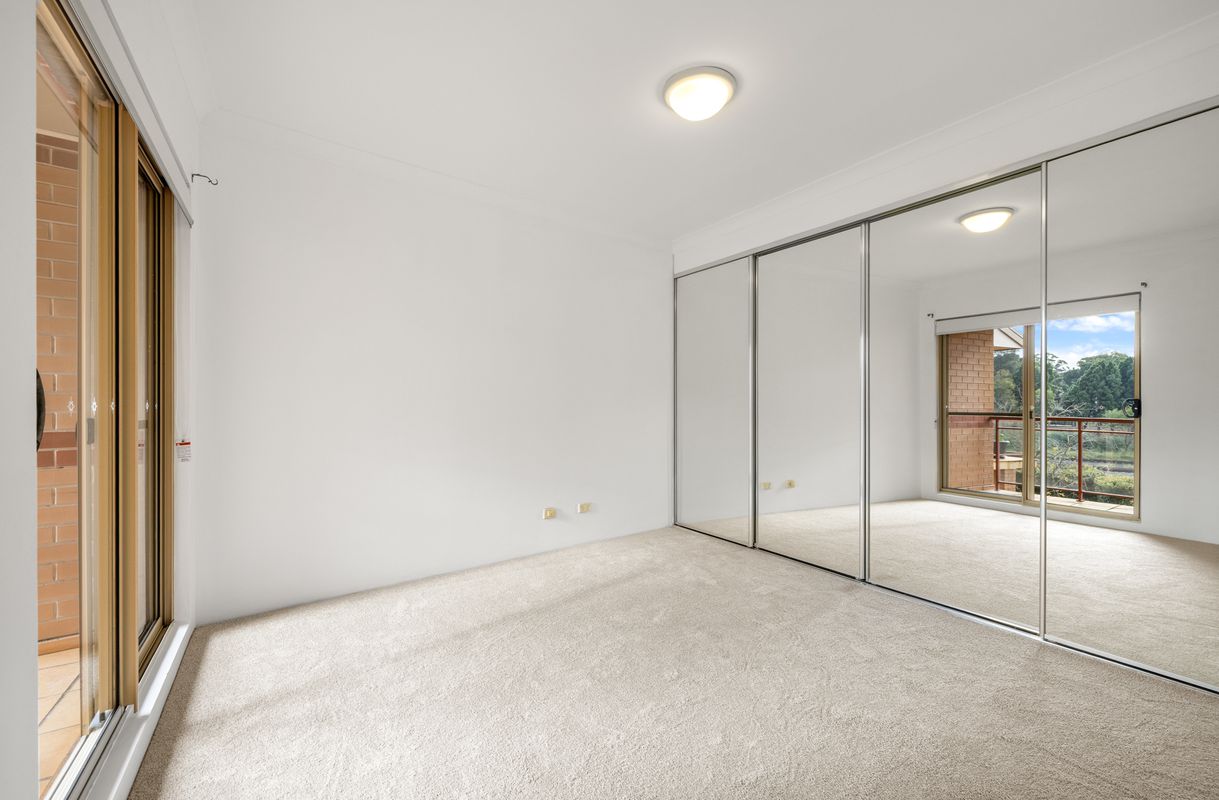 9 / 16 Morgan Street, Botany