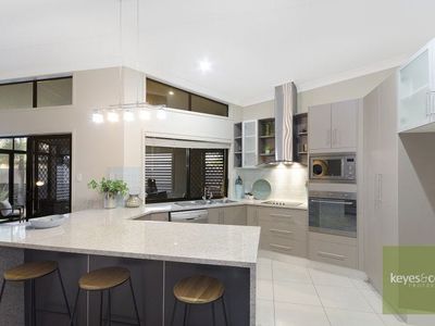 13 Waterlily Circuit, Douglas