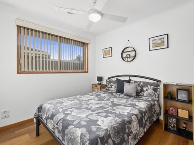 9 Patrick Street, Whittington