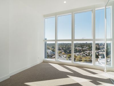 M710 / 188 Macaulay Road, North Melbourne