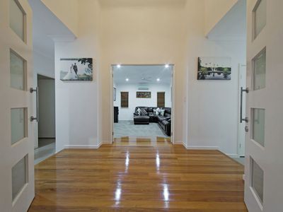 7 Ashburton Place, Wakerley